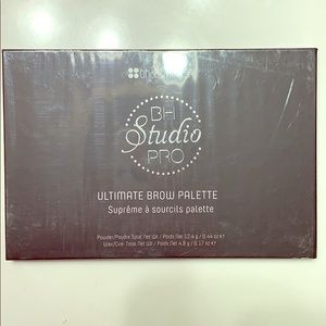 BH Cosmetics ultimate brow palette never used